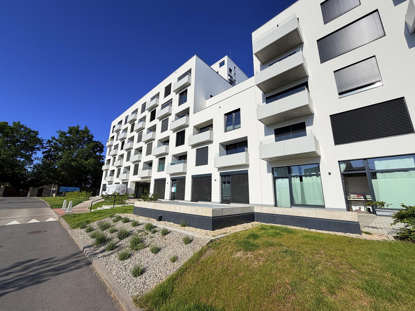 Pronájem bytu 2+kk 84 m²