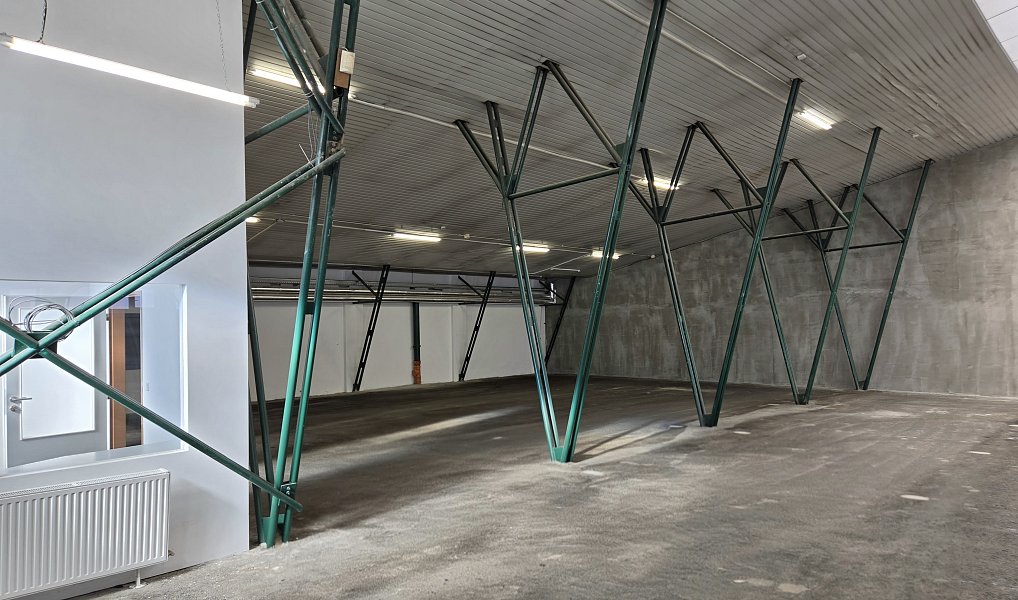 Pronájem výrobních prostor 515 m², Zlín – náhled fotky 5