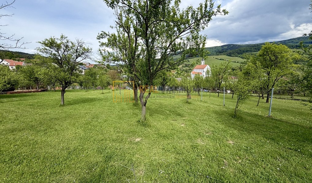Prodej stavebního pozemku 750 m², Březová – náhled fotky 5