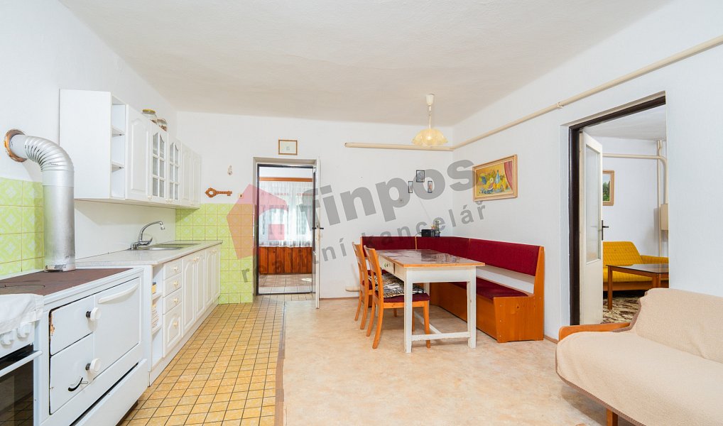 Prodej domu 250 m² s pozemkem 927 m², Kunžak – náhled fotky 5