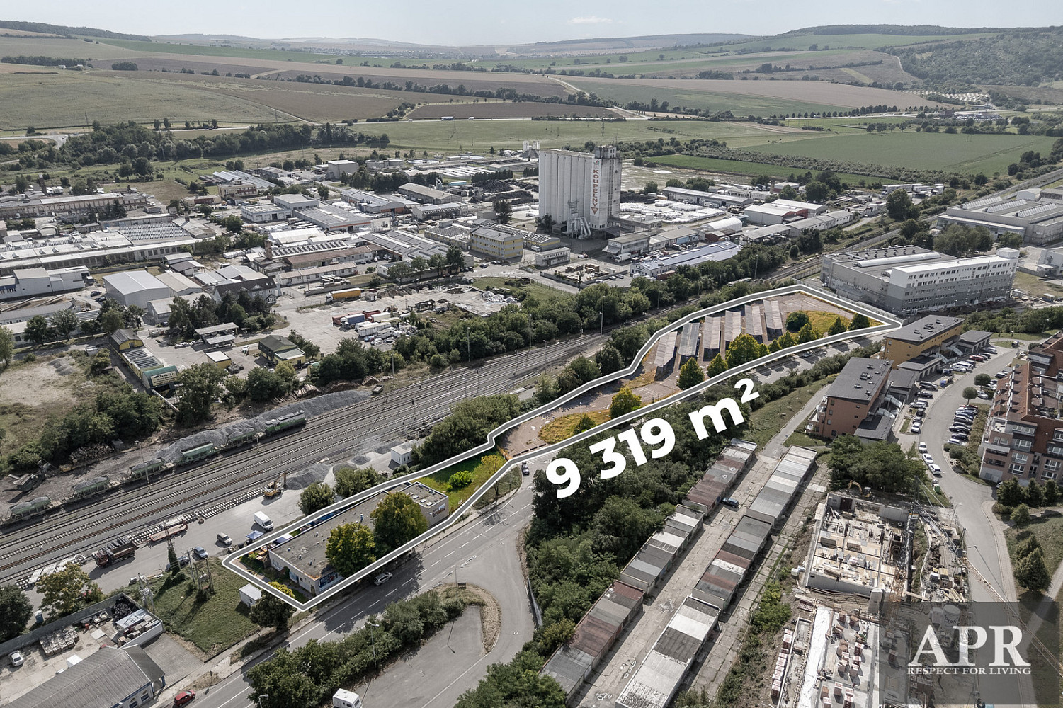 Prodej komerčního pozemku 9 319 m²