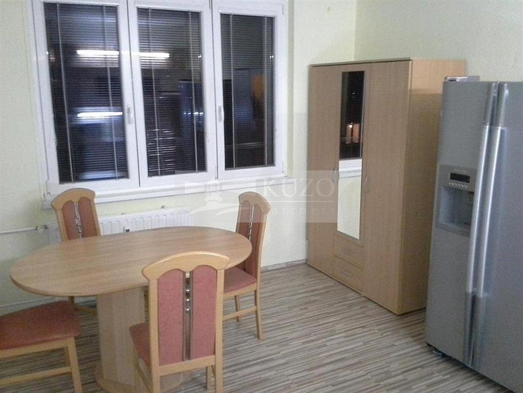 Pronájem bytu 1+1 36 m²