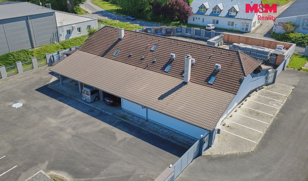 Pronájem obchodních prostor 365 m², Drslavice – náhled fotky 2