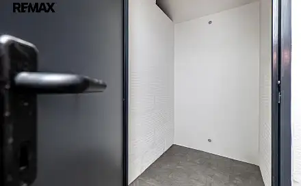 Prodej skladovacích prostor 2 m², Kamenická, Praha 7 - Holešovice