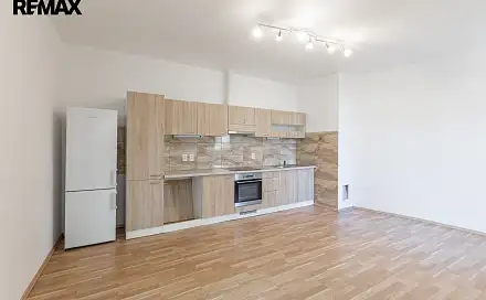 Pronájem bytu 3+1 65 m², Ametystová, Praha 5 - Radotín