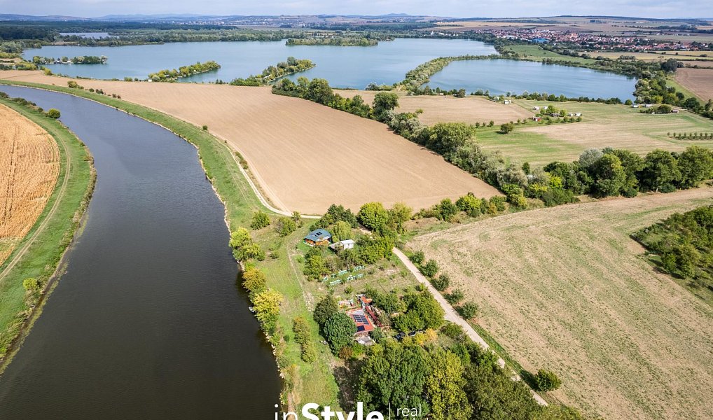 Prodej zahrady 1 689 m², Uherský Ostroh – náhled fotky 25
