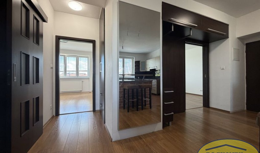 Pronájem bytu 3+1 87 m², Holešov – náhled fotky 12