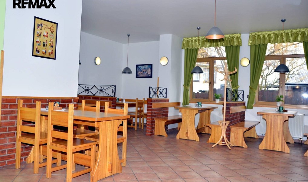Prodej ubytovacího objektu 1 600 m², Zdíkov – náhled fotky 8