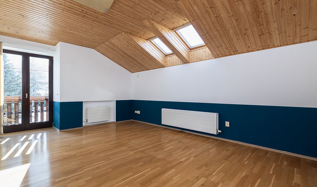 Prodej domu 292 m² s pozemkem 5 200 m², Čeladná – náhled fotky 9