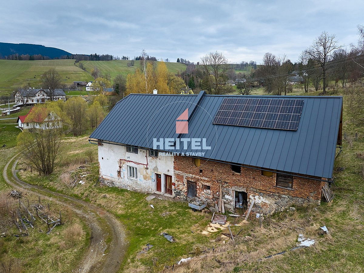 Prodej domu 300 m² s pozemkem 910 m² – fotografie 4