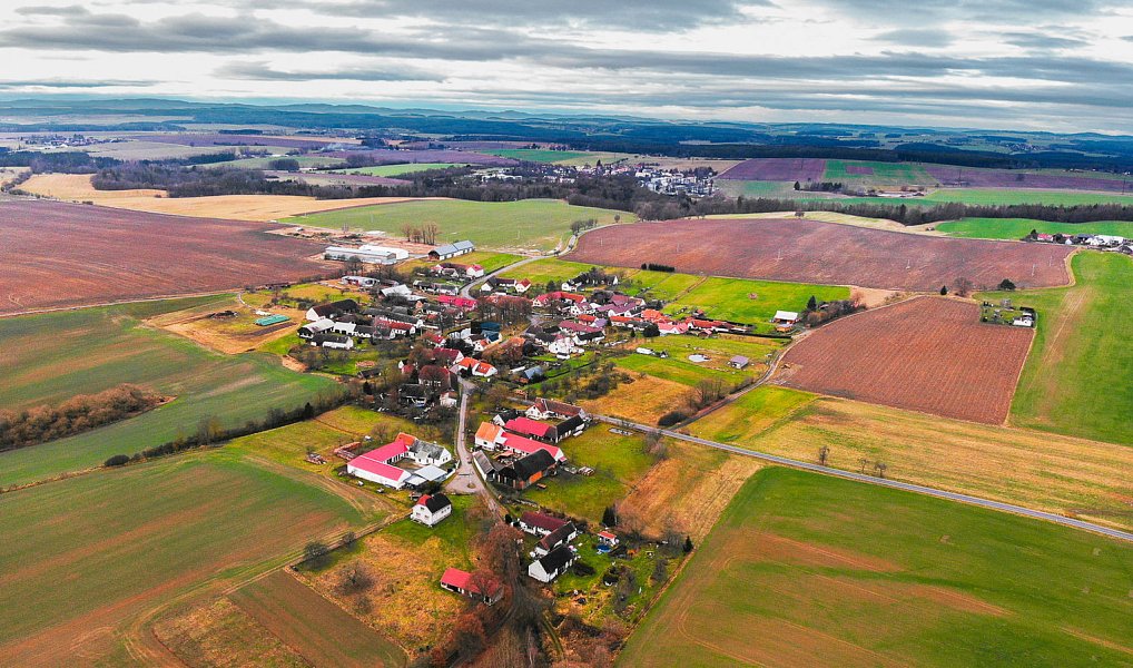 Prodej stavebního pozemku 1 515 m², Stádlec – náhled fotky 31