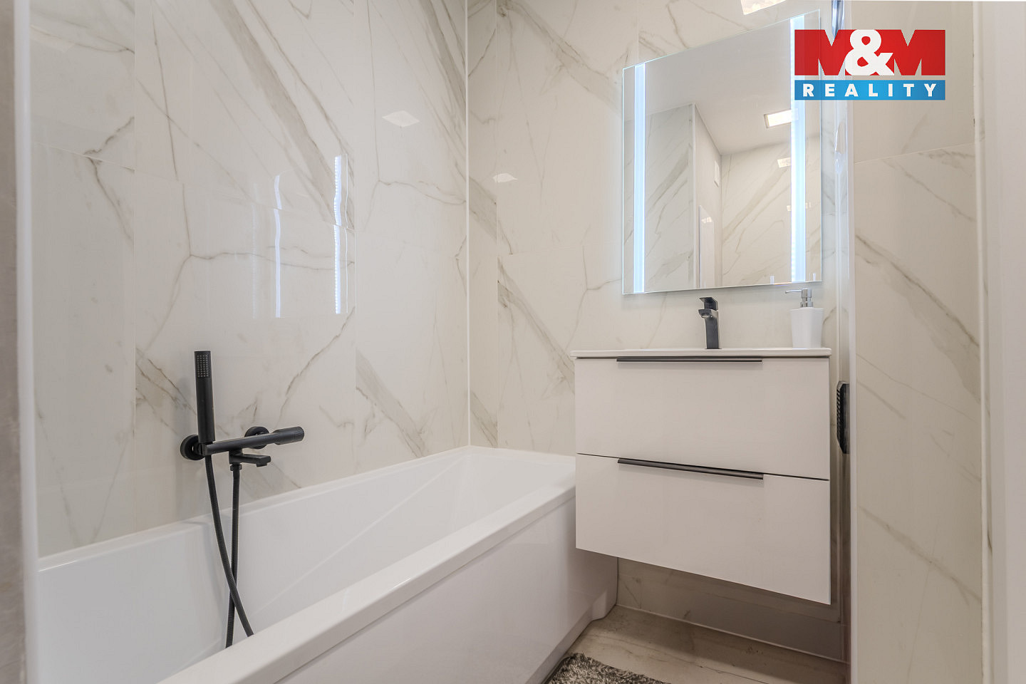Prodej bytu 2+1 54 m² — photo 3