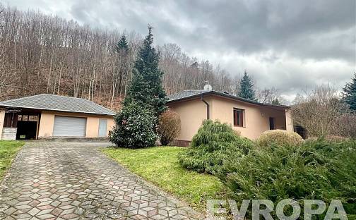 Prodej domu 270 m² s pozemkem 1 367 m², Javorník, okres Jeseník