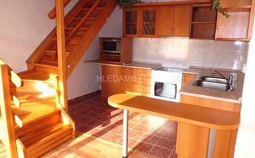 Pronájem bytu 2+kk 51 m², Komenského, Šestajovice, okres Praha-východ