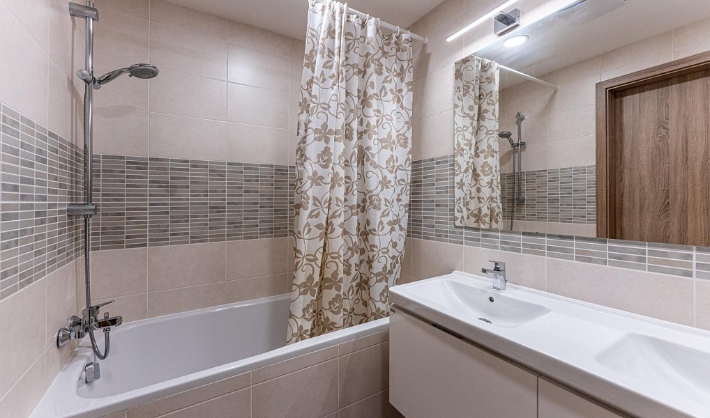 Pronájem bytu 3+kk 78 m², Praha – náhled fotky 14