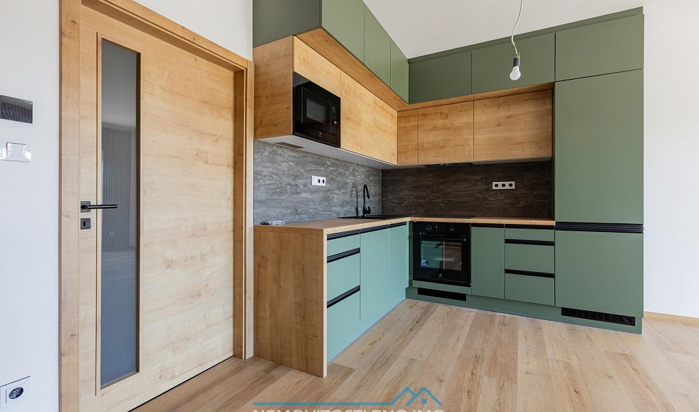 Prodej domu 82 m² s pozemkem 385 m², Znojmo – náhled fotky 5