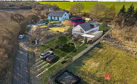 Prodej stavebního pozemku 1 328 m², Zvoleněves, okres Kladno