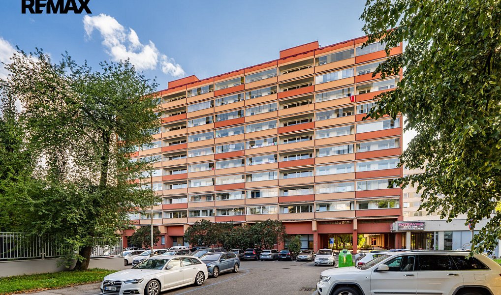 Prodej bytu 1+1 38 m², Praha – náhled fotky 19