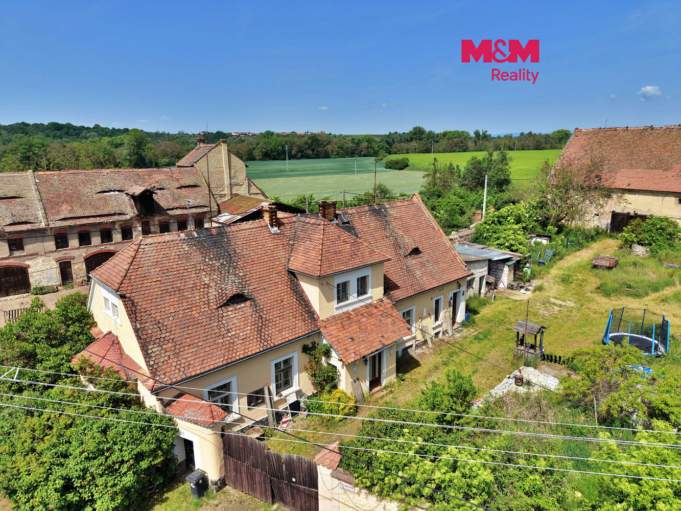 Prodej domu 200 m² s pozemkem 2 771 m²
