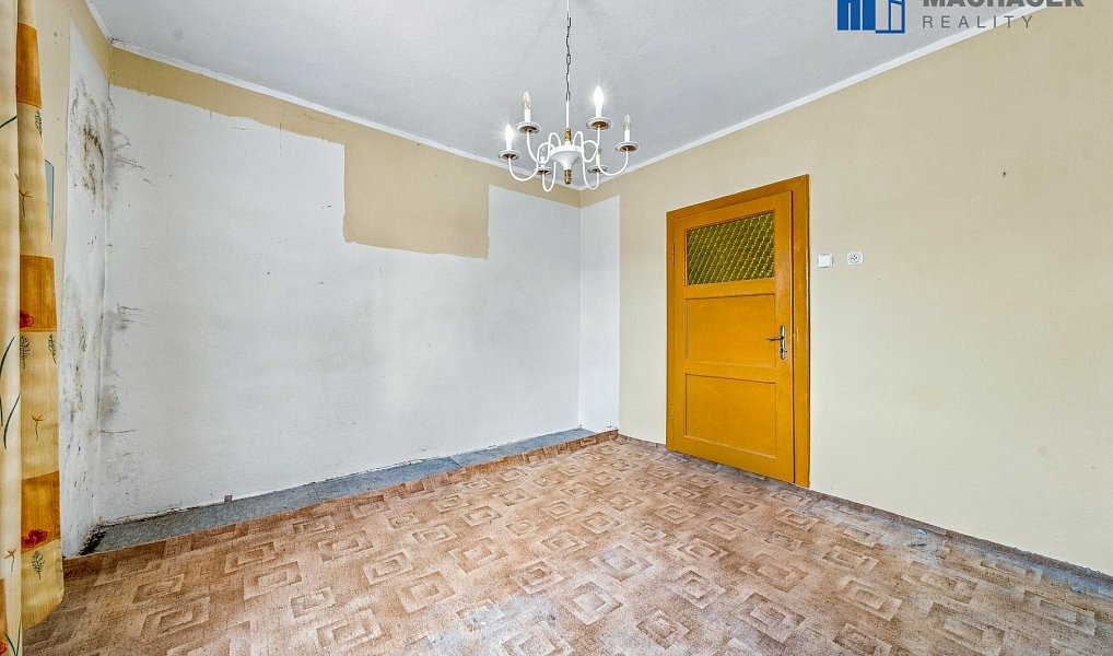 Prodej domu 161 m² s pozemkem 293 m², Zabrušany – náhled fotky 13