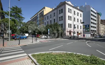 Pronájem kanceláře 19 m², Osadní, Praha 7 - Holešovice