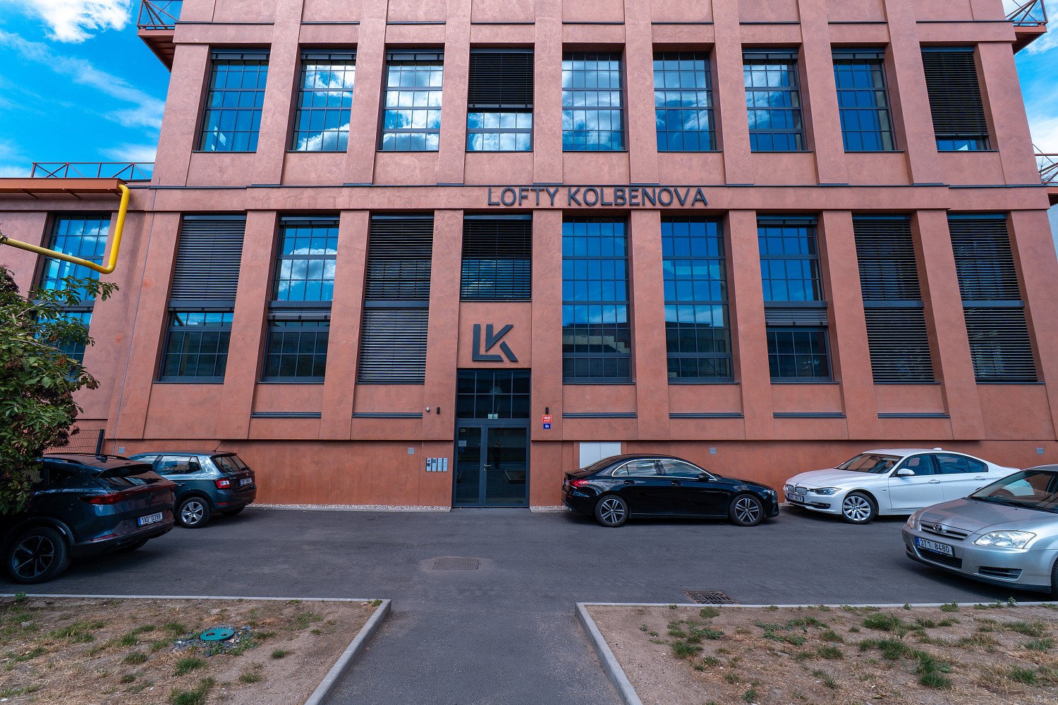 Prodej bytu 1+kk 62 m² – fotografie 2