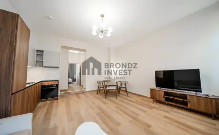 Pronájem bytu 2+kk 60 m², Francouzská, Praha