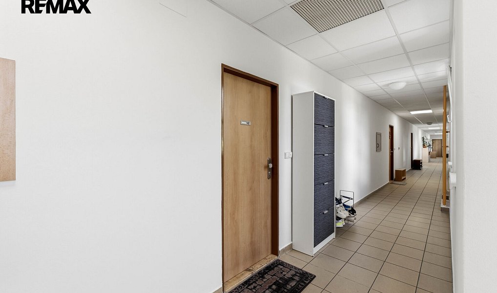 Prodej bytu 2+kk 60 m², Kamenice – náhled fotky 18