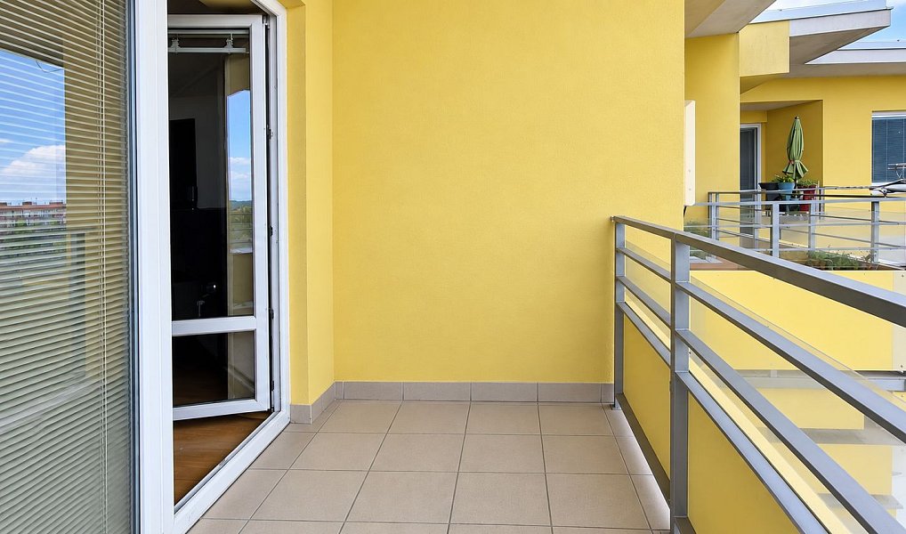 Pronájem bytu 1+kk 35 m², Hlučín – náhled fotky 3
