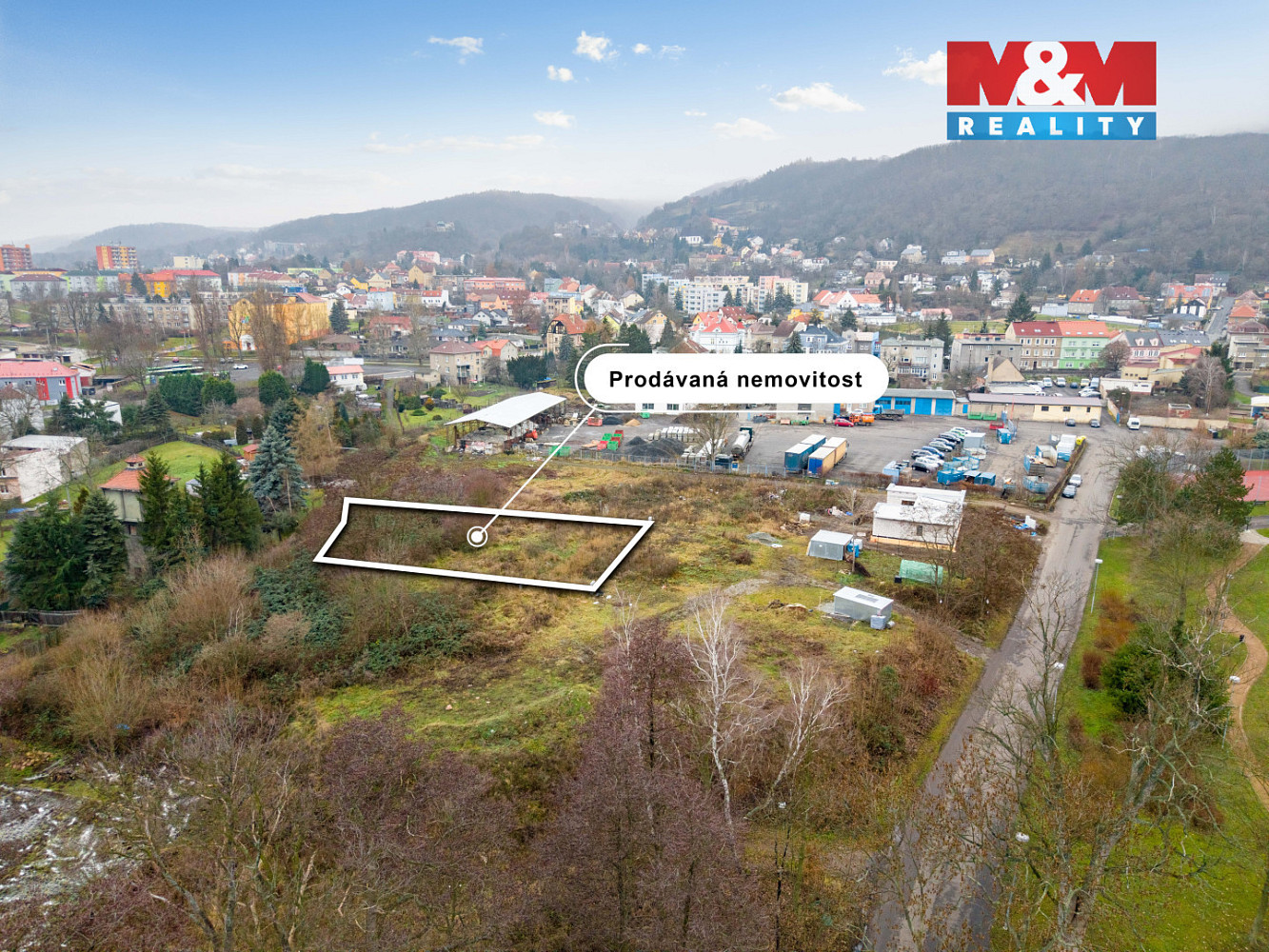 Prodej stavebního pozemku 883 m² – pohled 4