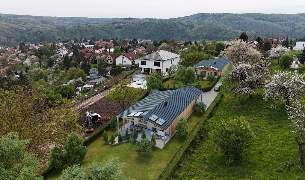 Prodej stavebního pozemku 1 655 m², Bílovice nad Svitavou – náhled fotky 2