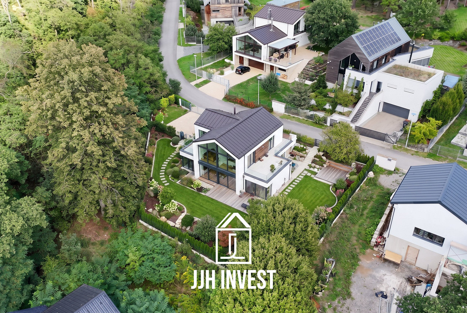 Prodej stavebního pozemku 1 313 m² – fotografie 2