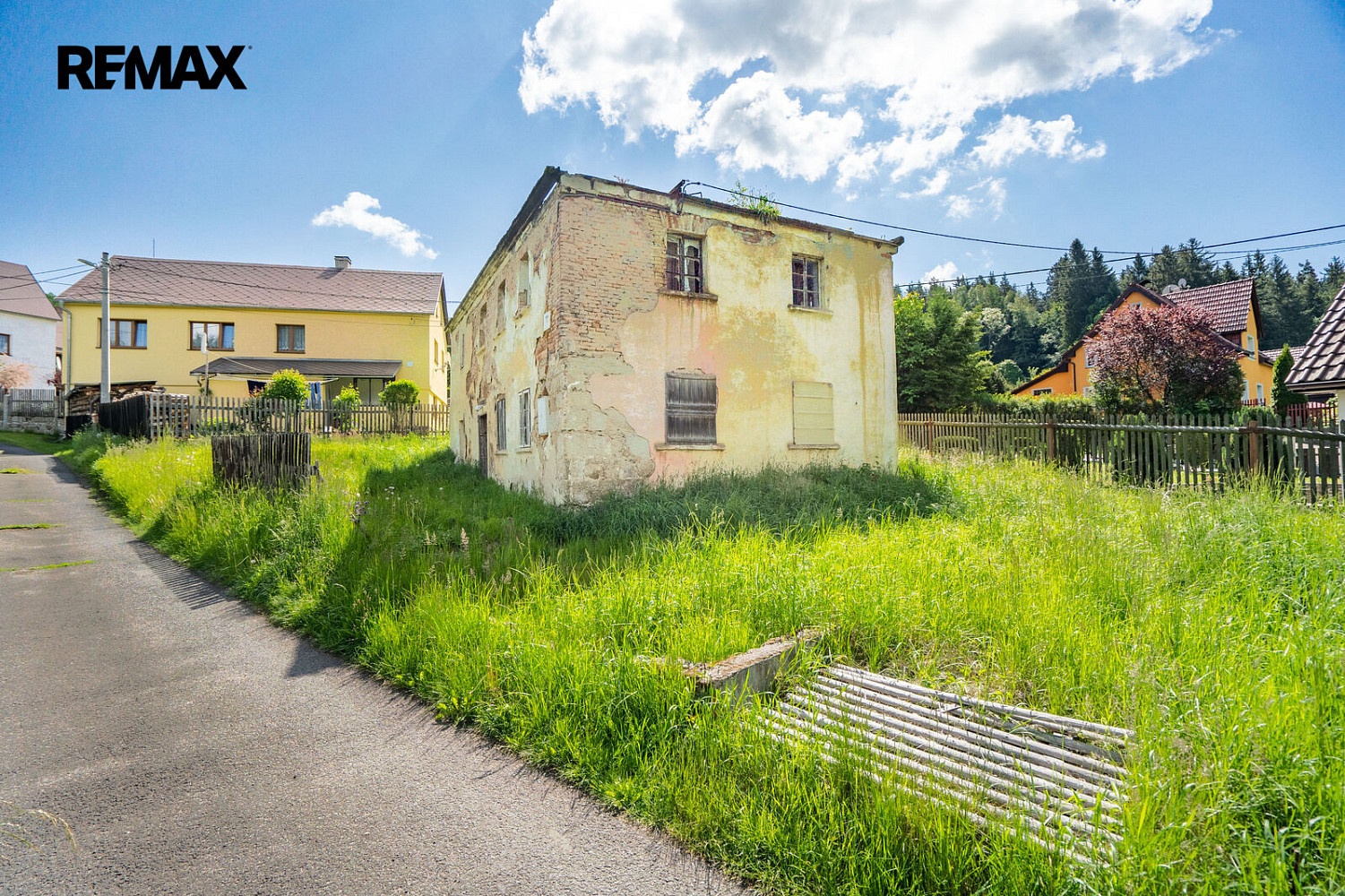 Prodej stavebního pozemku 579 m² – fotografie 2