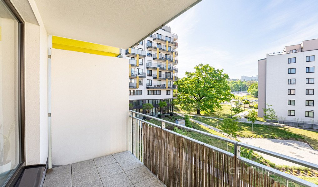 Prodej bytu 1+kk 38 m², Praha – náhled fotky 14
