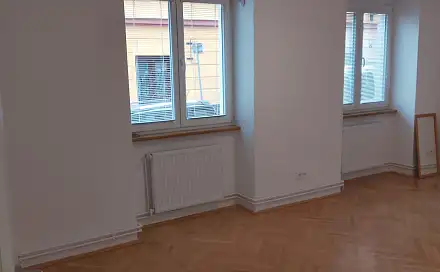 Pronájem bytu 1+1 36 m², Dlouhá, Cheb