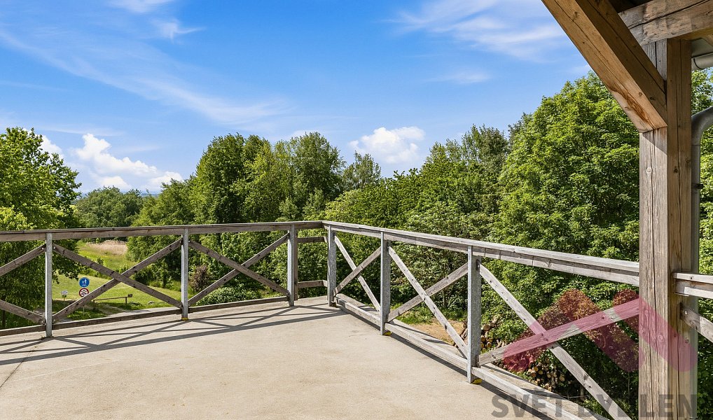 Prodej domu 300 m² s pozemkem 1 066 m², Tehov – náhled fotky 14