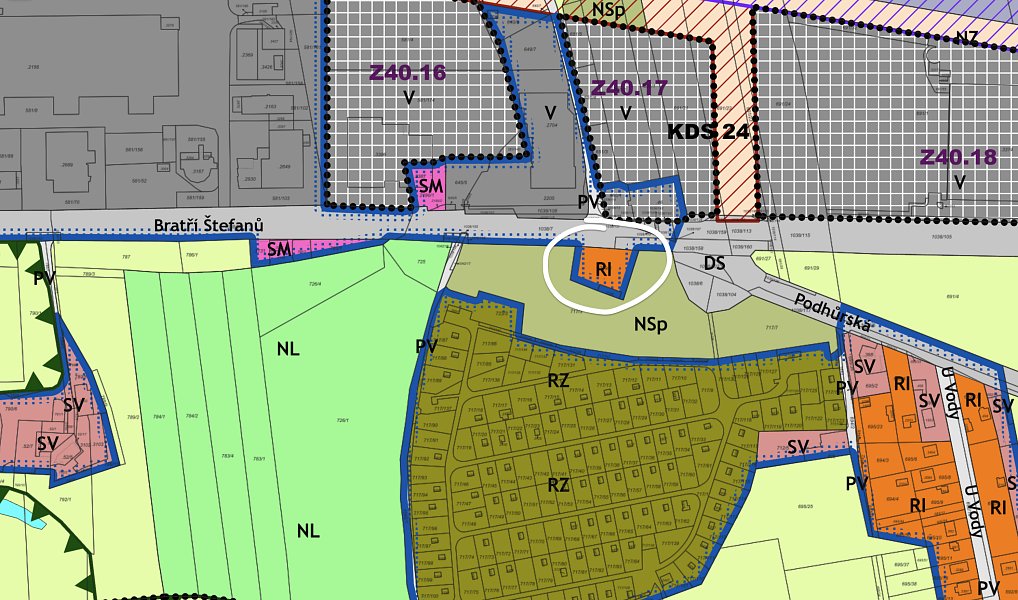 Prodej stavebního pozemku 583 m², Hradec Králové – náhled fotky 4