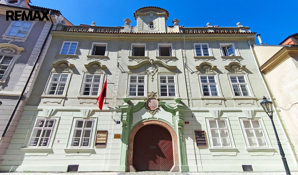Pronájem obchodních prostor 255 m², Praha – fotka 1 z 37
