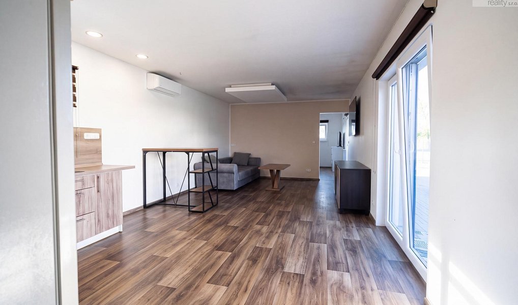 Pronájem výrobních prostor 128 m², Most – náhled fotky 13