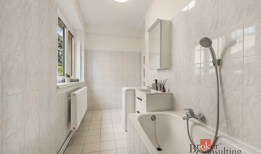Prodej bytu 2+1 65 m², Praha – náhled fotky 9