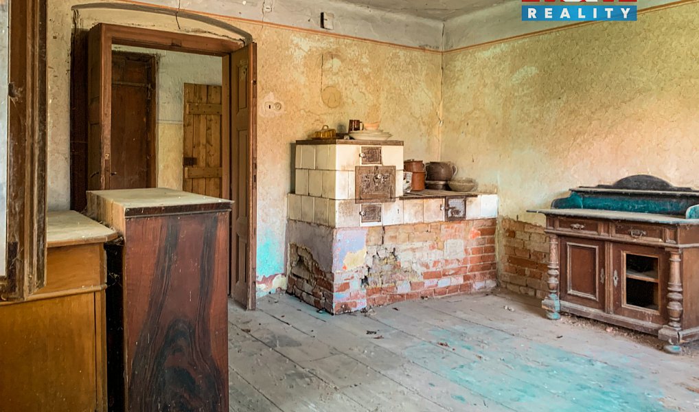 Prodej domu 350 m² s pozemkem 1 892 m², Křenice – náhled fotky 5