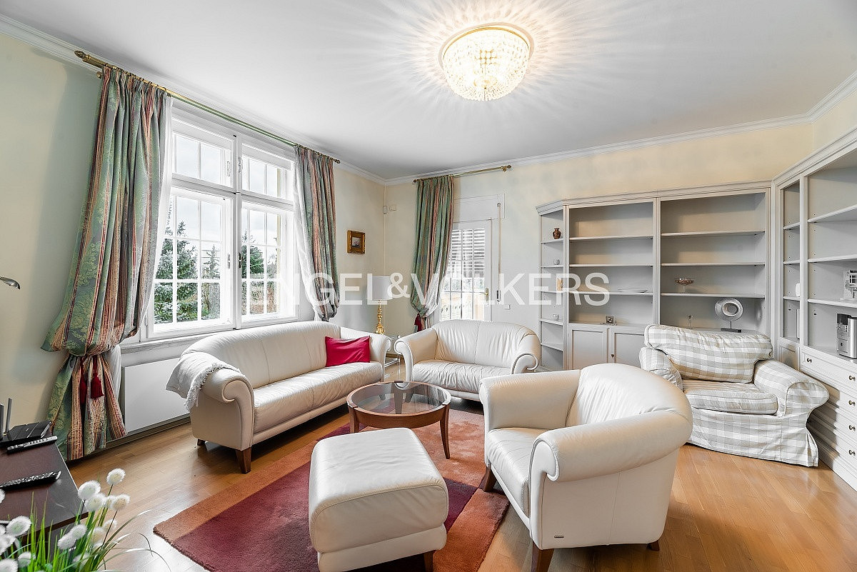 Pronájem bytu 4+1 150 m² – fotografie 4