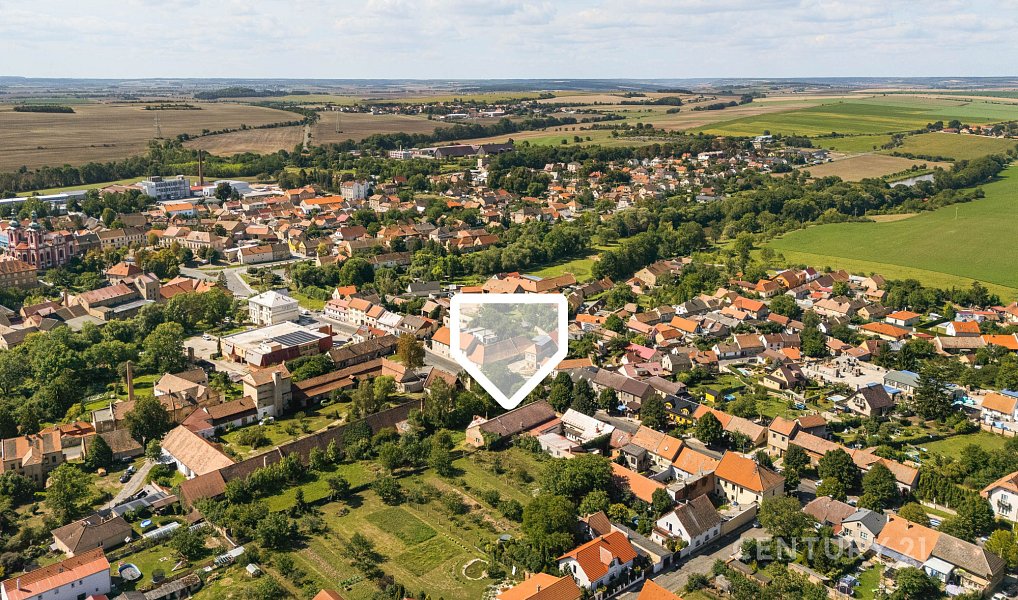 Prodej komerčního objektu (jiného typu) 354 m², Zlonice – náhled fotky 25