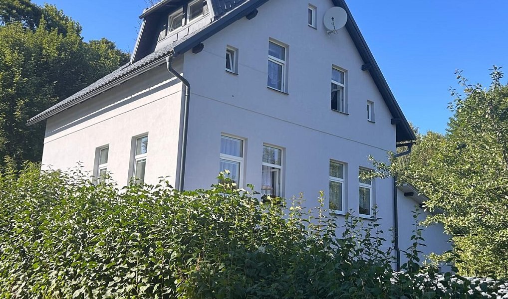 Prodej domu 163 m² s pozemkem 1 085 m², Nová Ves nad Nisou – náhled fotky 3