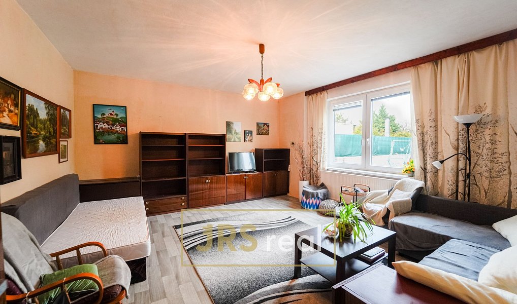 Prodej domu 295 m² s pozemkem 1 358 m², Hustopeče – náhled fotky 15