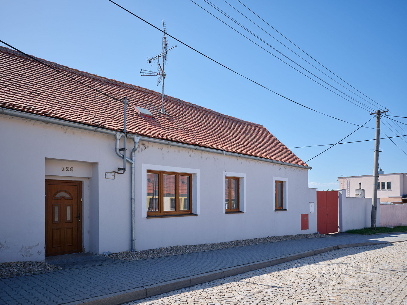 Куќа, 86 m², плац 297 m²
