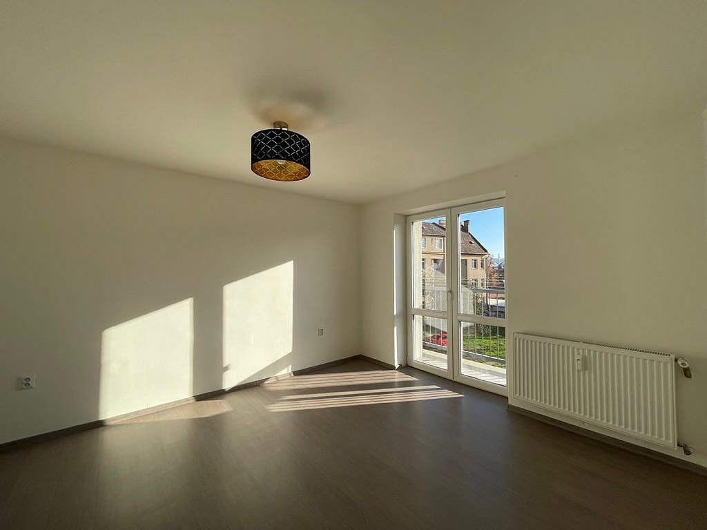Byt 2+1 – Dvůr Králové nad Labem, Lipnice – pohled 5
