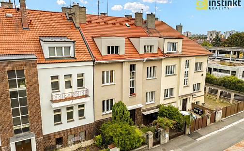 Prodej domu 470 m² s pozemkem 300 m², V rovinách, Praha 4 - Podolí