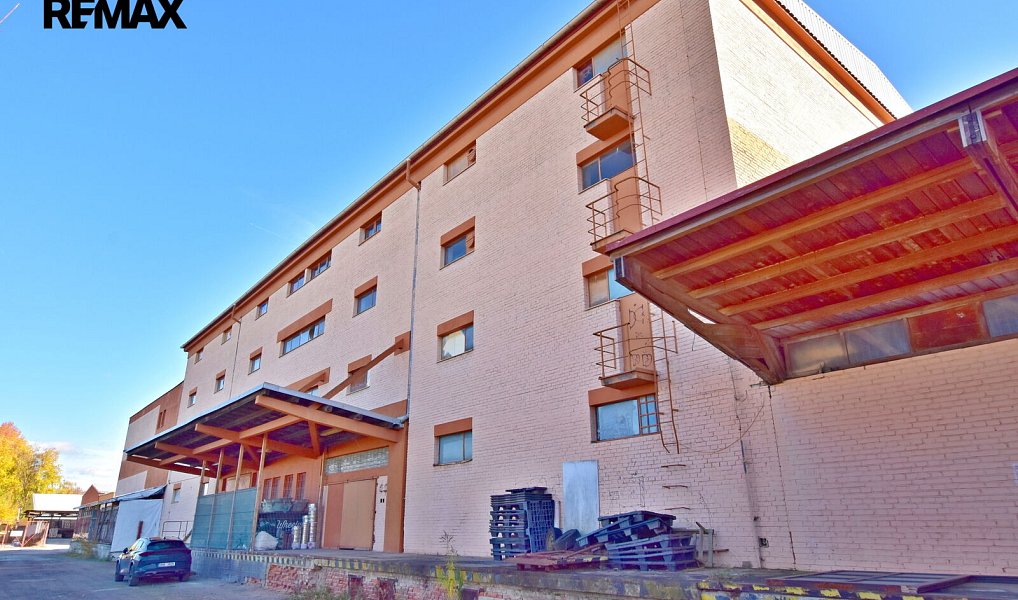 Pronájem skladovacích prostor 303 m², České Budějovice – náhled fotky 9