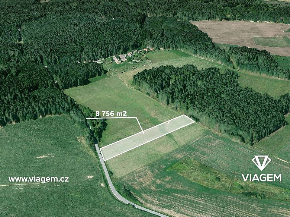 Prodej pole 2 334 m²